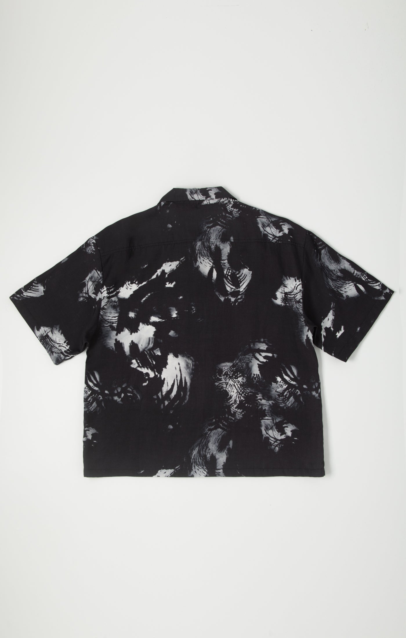 Bendecido Woven (Cropped Fit)