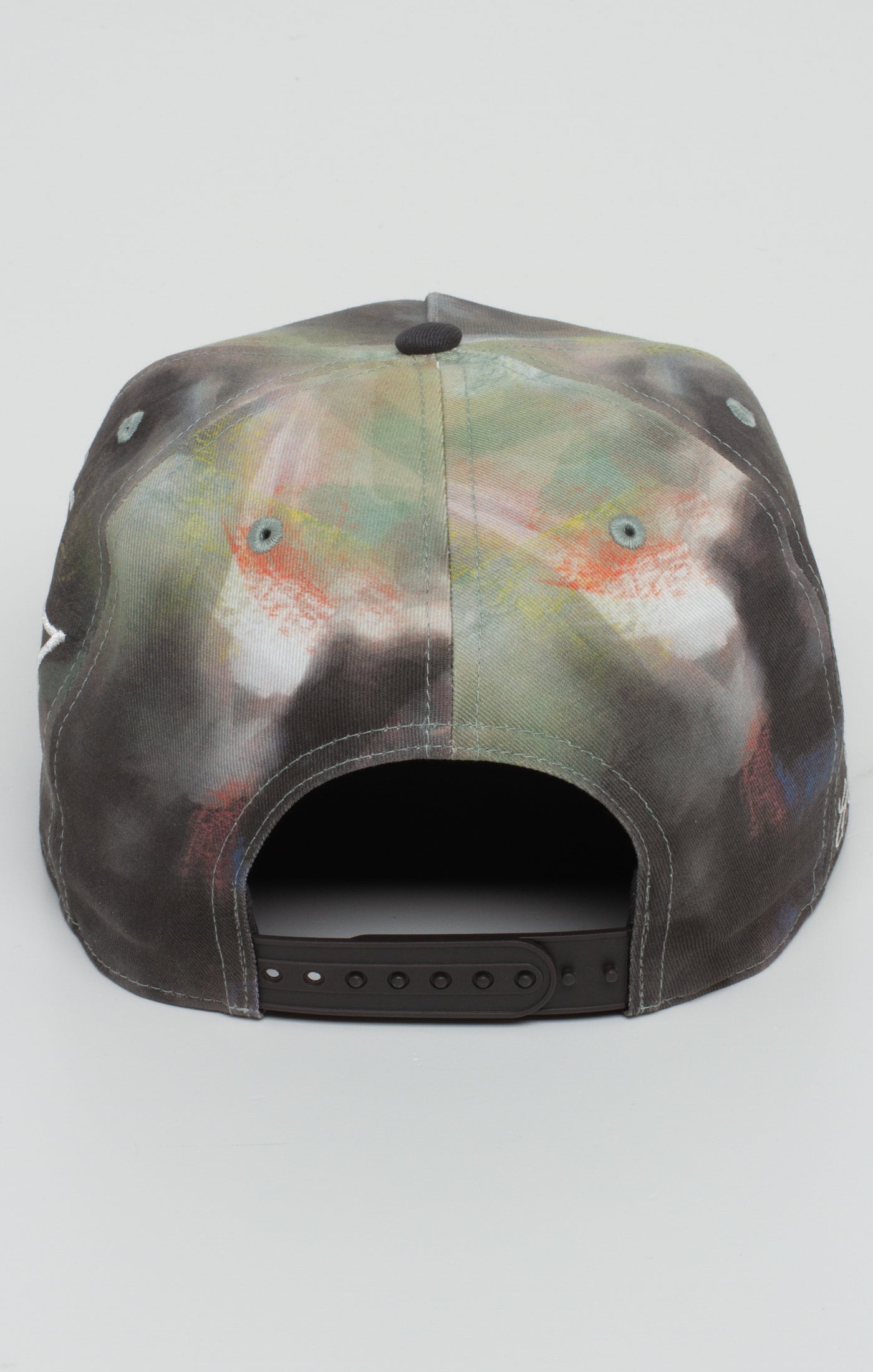 Bite Snapback